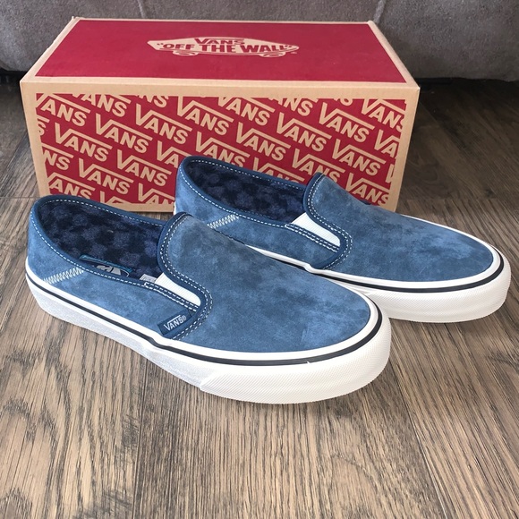 vans slip on with fur